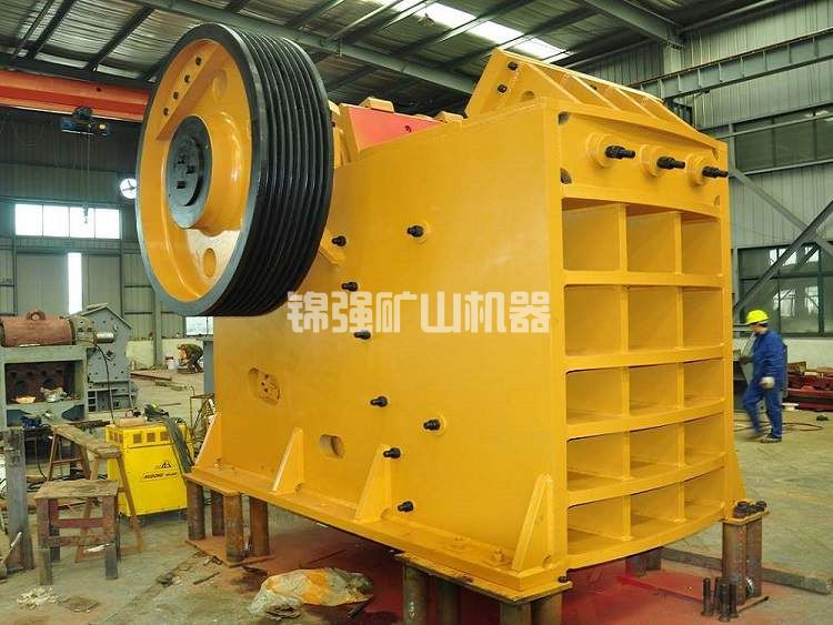 硅灰石沖擊式破碎機(圖1) 硅灰石沖擊式破碎機(圖1)